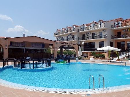 Hotel Alexander Лаганас Экстерьер фото
